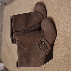 American rag booties, 9, taupe
